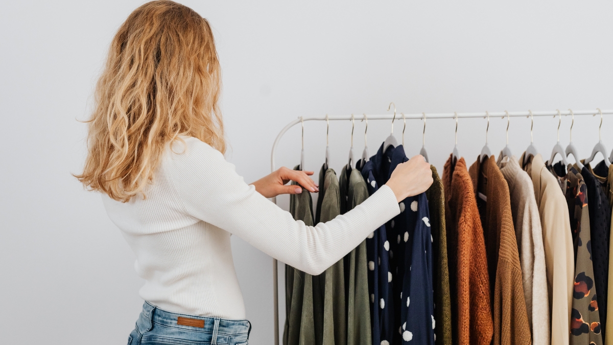 How to Style Oversized Clothes