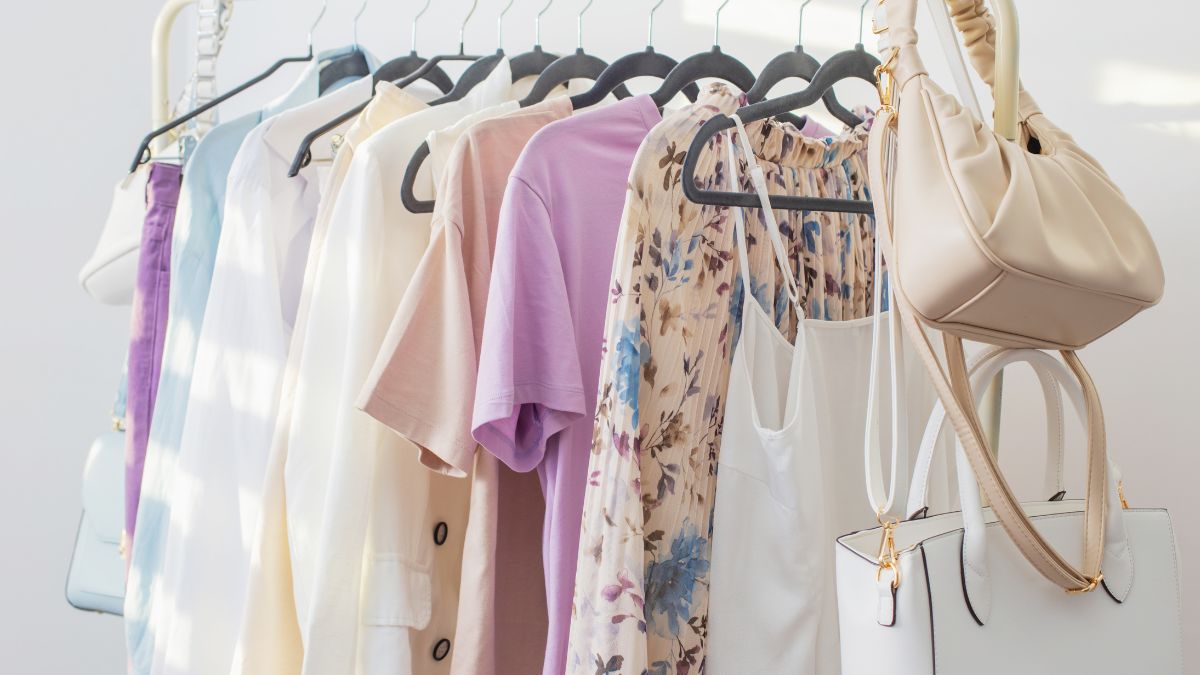 capsule wardrobe planner journal before you buy 4