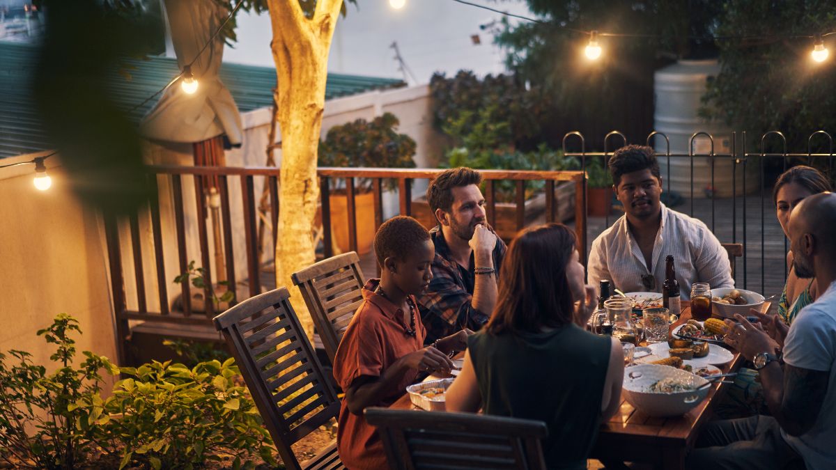 12 Creative Date Night Ideas That Feel More Special Than Dinner and a Movie creative date night ideas at home 3