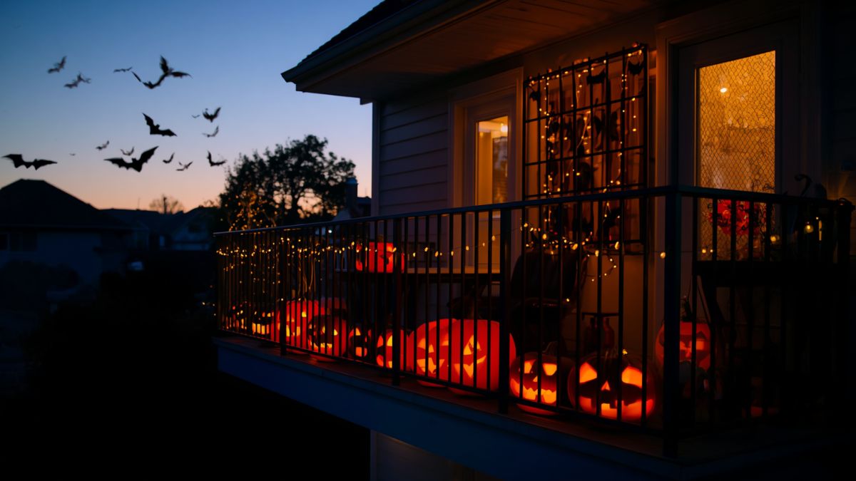elevated spooky halloween decor 13