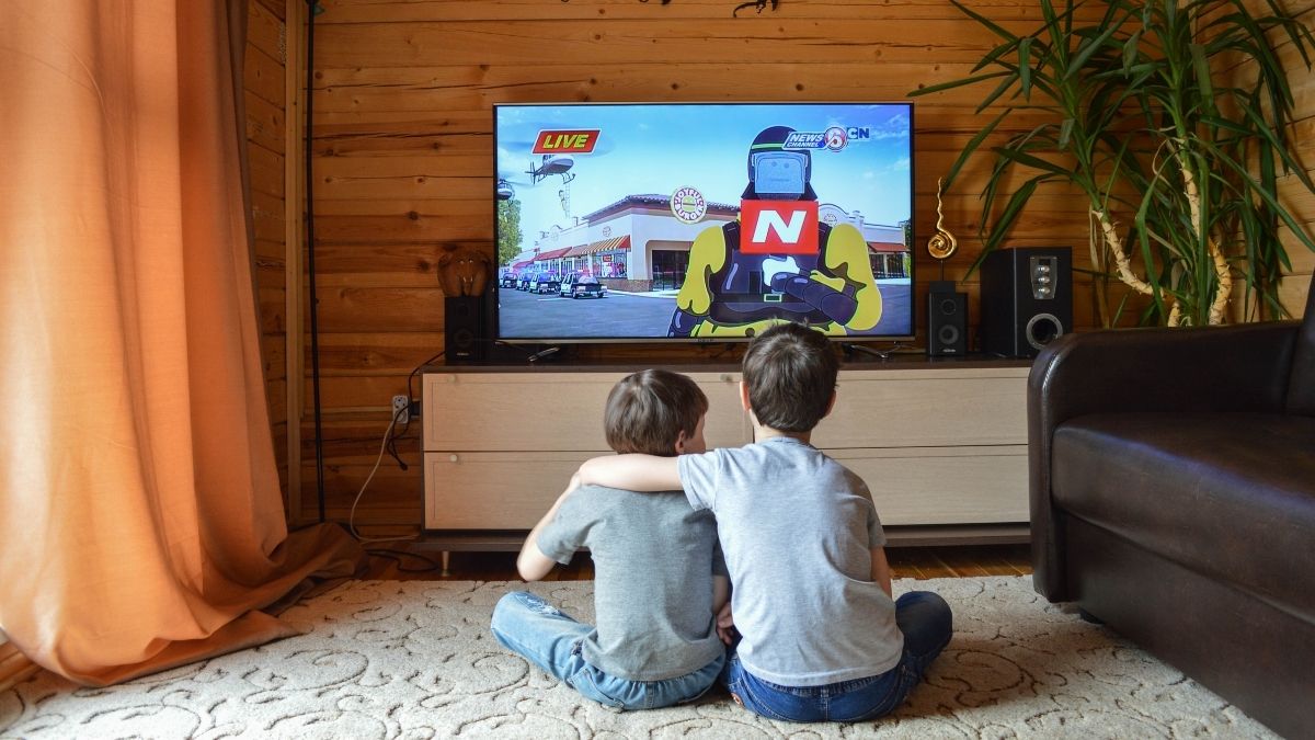 9 Ways to Destress Through Entertainment (That Actually Work) ways to destress through entertainment 6
