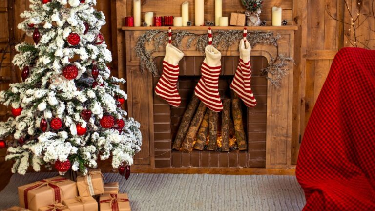 Christmas Home Decor: A Thoughtful, Layered Holiday Look That Feels Personal