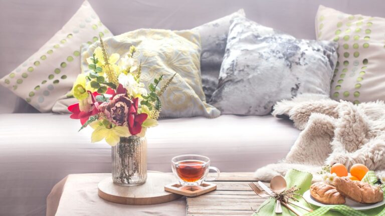 Spring Home Decor Ideas: Light, Color & Natural Texture