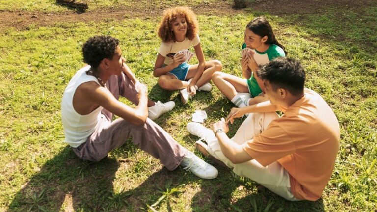 10 Weekend Hangout Ideas for Friends (Beyond Brunch)